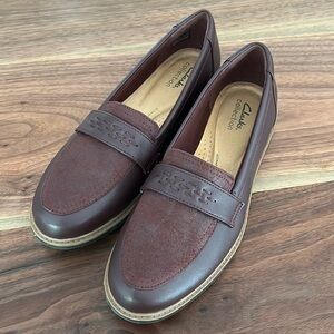 Raisie Jump Black Leather burgundy size 10